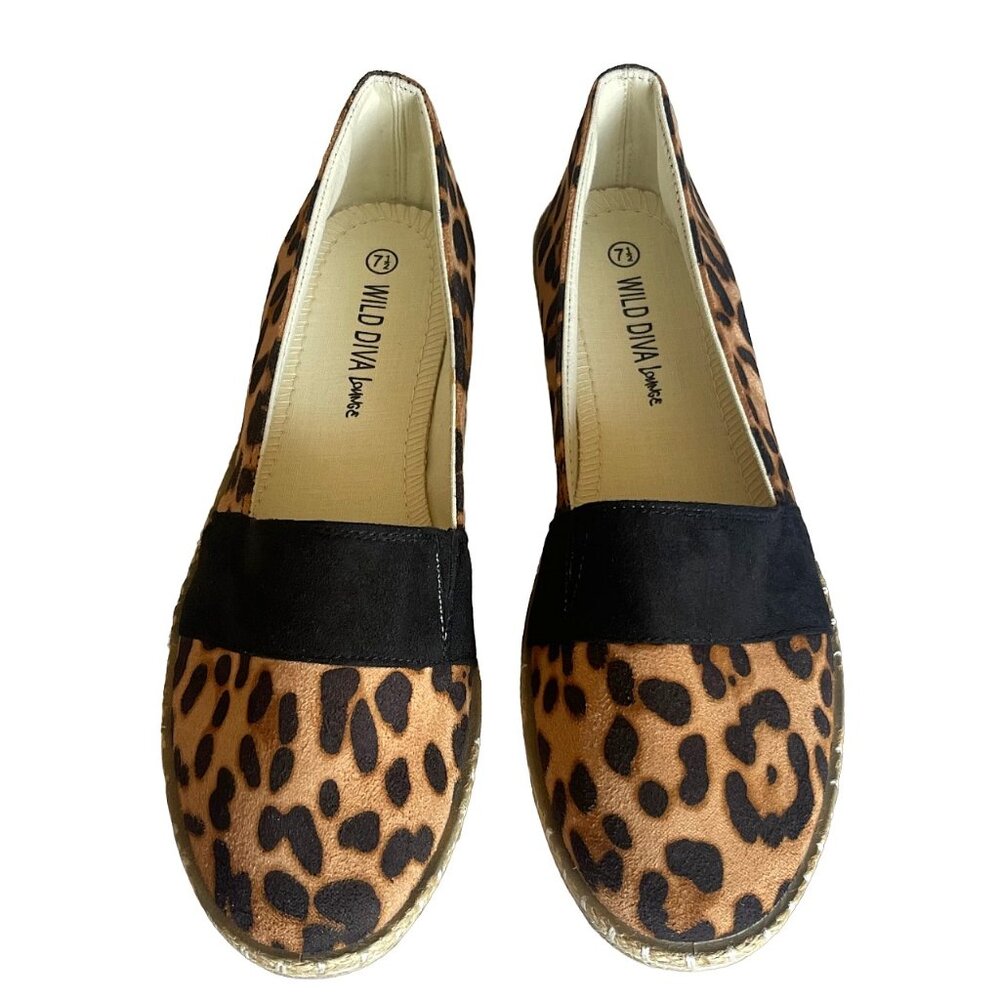 Wild Diva Women's Leopard Print Closed Toe Espadrille Casual Slip-on Flats - Picture 4 of 9